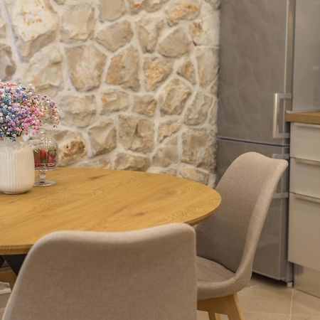 Apartment Zastupac 8761A Hvar Town Exteriör bild
