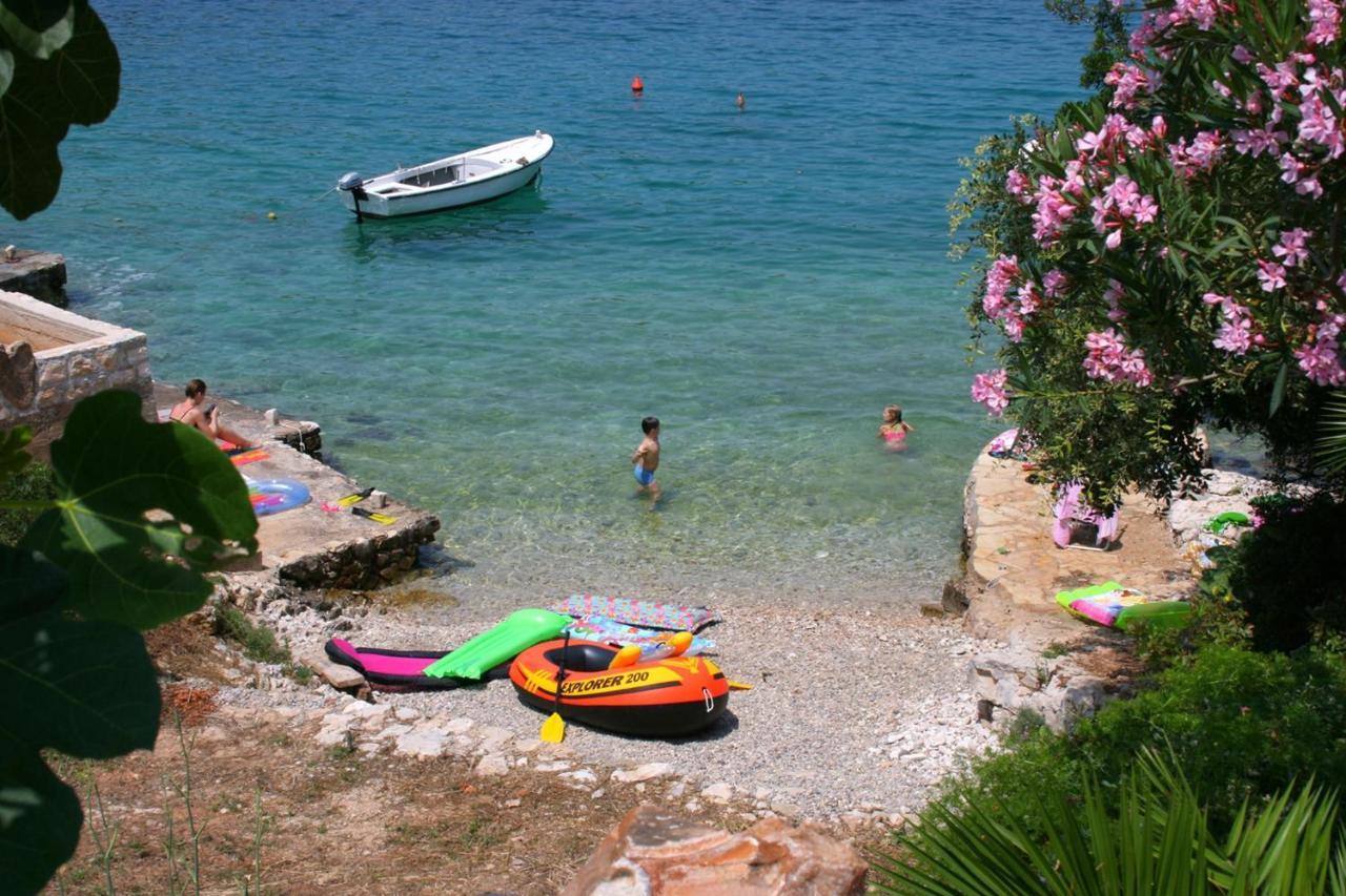 Apartment Zastupac 8761A Hvar Town Exteriör bild